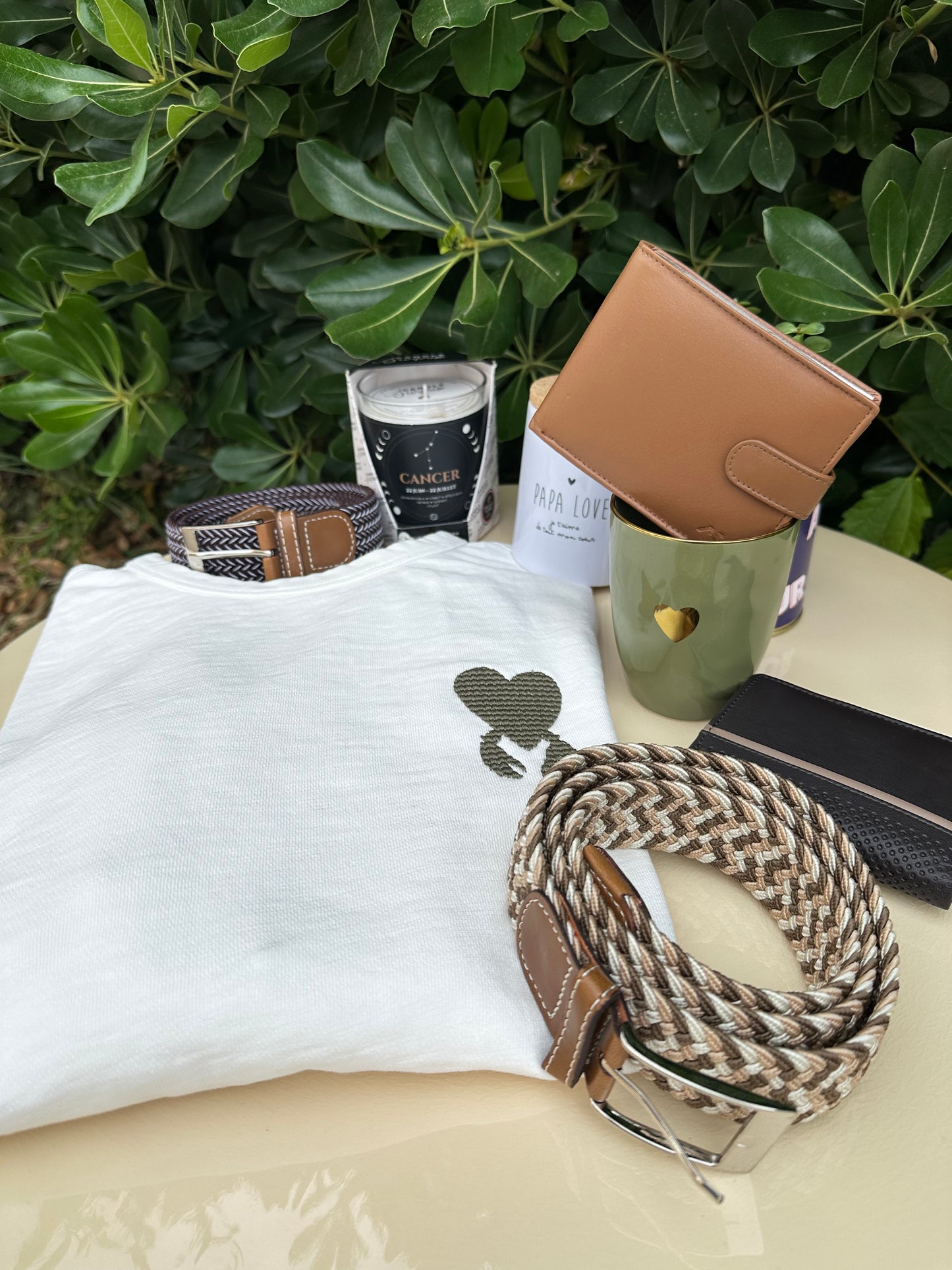 Sweat shirt cœur avec pince d'homard vert kaki