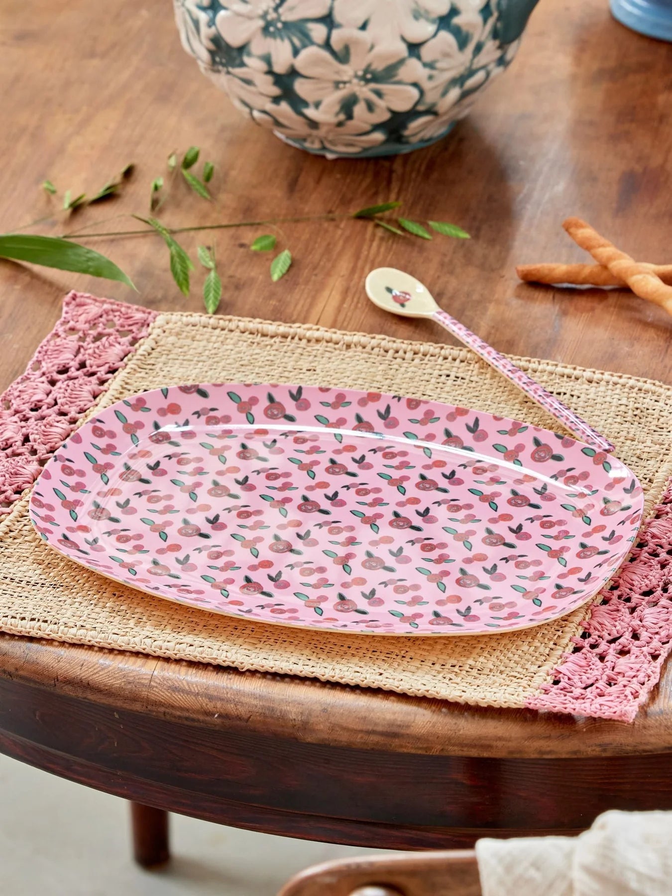 Plateau/assiette rose rouge