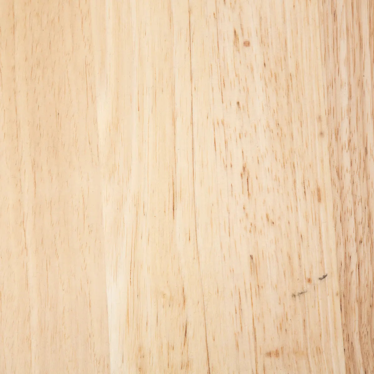 Chaise beige en bois