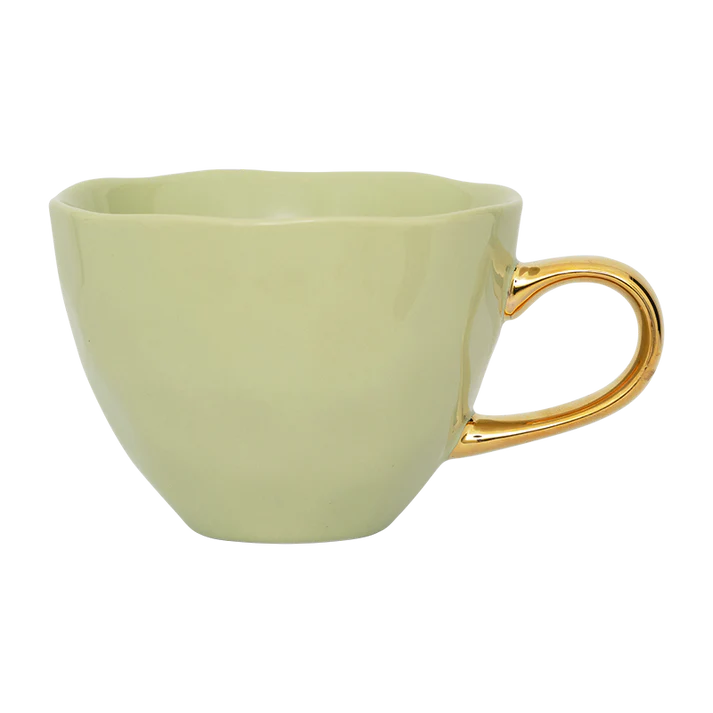 Tasse à thé anse dorée