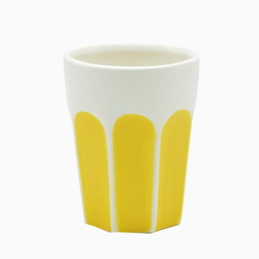 Tasse gobelet jaune en céramique – grand format D8,8 x H11 cm