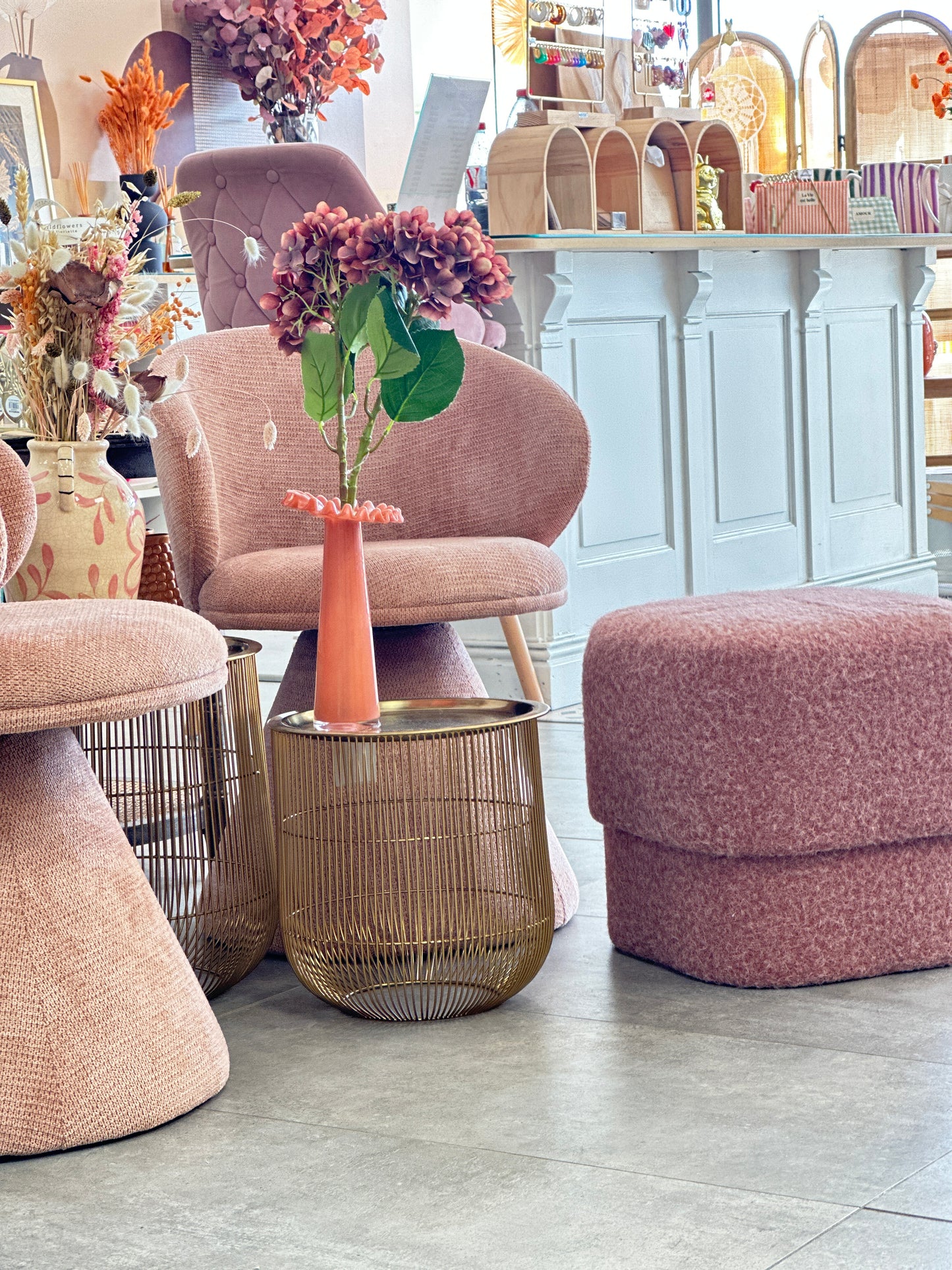 Chaise Luna pivotante rose doux