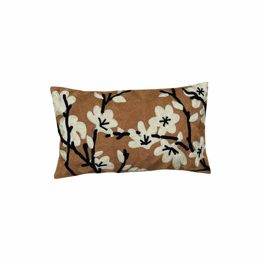 Coussin rectangulaire brun fleuri